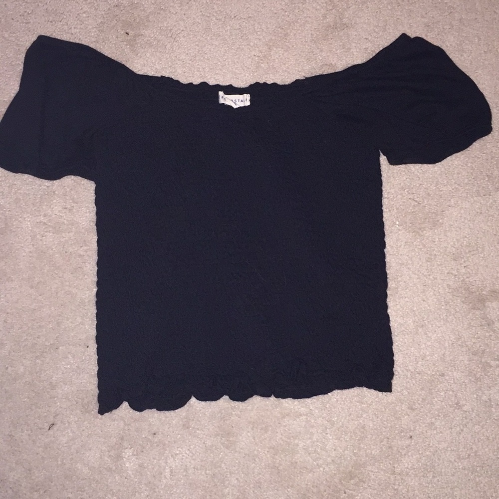 Cute black shirt